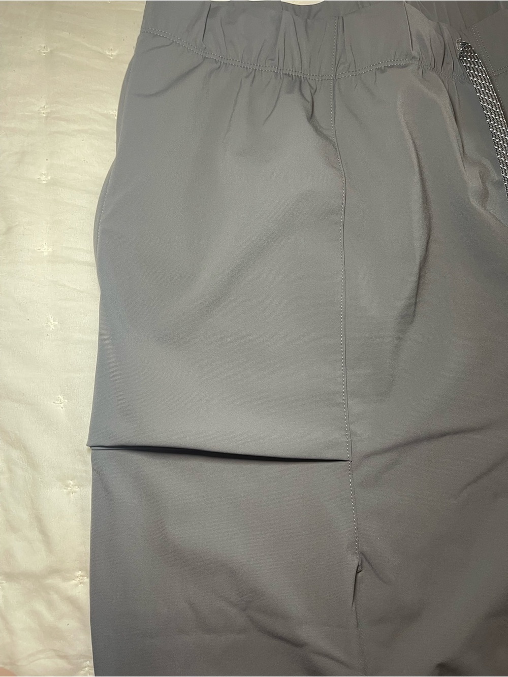 Fabletics Women's Gray Scrub Jogger Pants Size 3XL Regular - Like New Condition - Picture 8 of 16